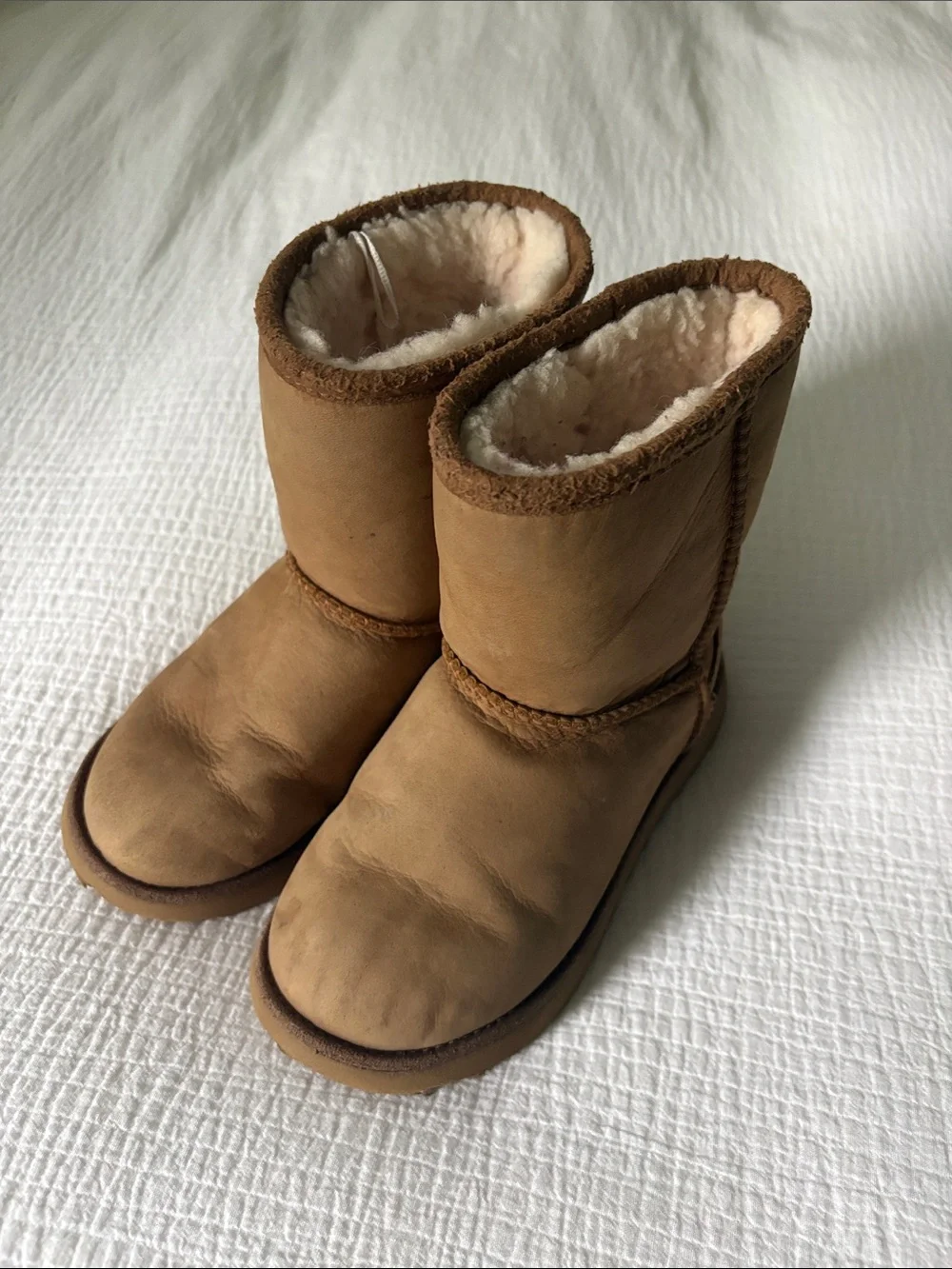 UGG Kids Chestnut Shearling-Lined Boots